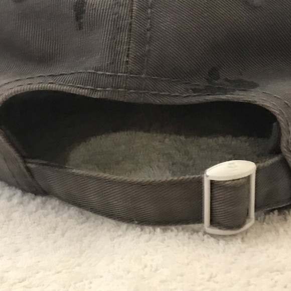 Penguin by Munsingwear Adjustable Green Logo Cap - Picture 4 of 13